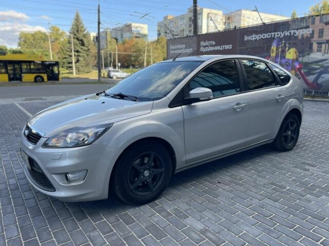 Сірий Форд Фокус, об'ємом двигуна 0 л та пробігом 165 тис. км за 4400 $, фото 12 на Automoto.ua
