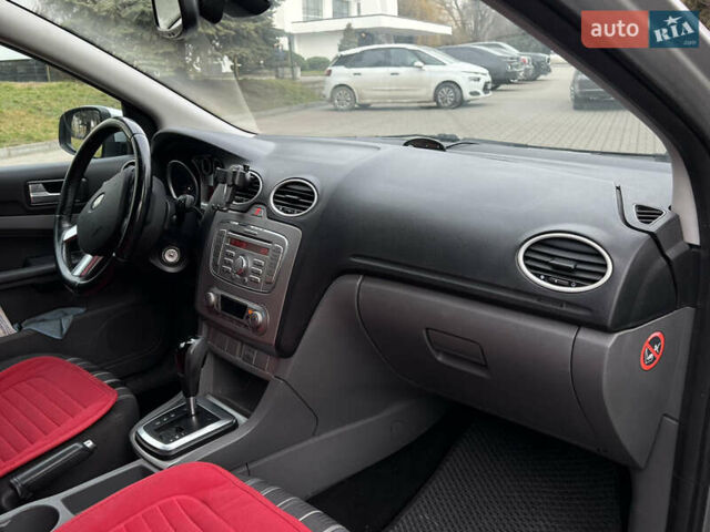 Сірий Форд Фокус, об'ємом двигуна 1.6 л та пробігом 188 тис. км за 5555 $, фото 35 на Automoto.ua