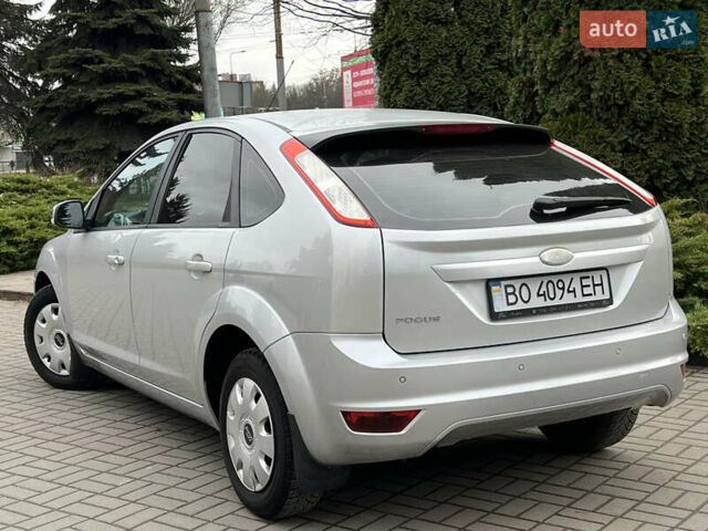 Сірий Форд Фокус, об'ємом двигуна 1.6 л та пробігом 188 тис. км за 5555 $, фото 23 на Automoto.ua