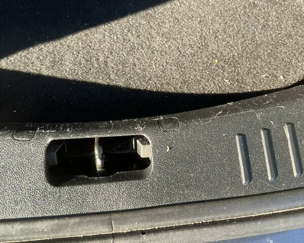 Сірий Форд Фокус, об'ємом двигуна 1.8 л та пробігом 236 тис. км за 4800 $, фото 16 на Automoto.ua