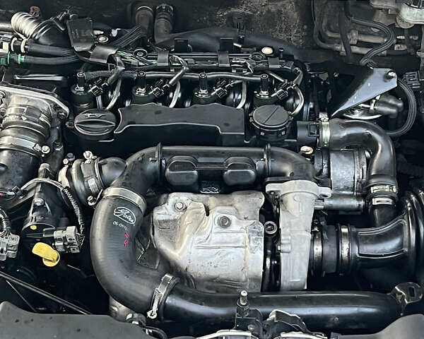 Форд Фокус 2008 в Староконстантинов на Automoto.ua Серый Форд Фокус, объемом двигателя 1.6 л и пробегом 295 тыс. км за 5500 $, фото 11 на Automoto.ua