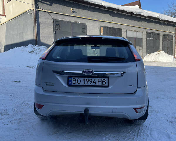 Сірий Форд Фокус, об'ємом двигуна 1.6 л та пробігом 288 тис. км за 4699 $, фото 6 на Automoto.ua