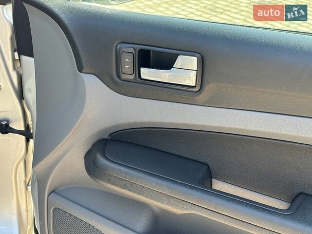 Сірий Форд Фокус, об'ємом двигуна 1.6 л та пробігом 263 тис. км за 5340 $, фото 39 на Automoto.ua