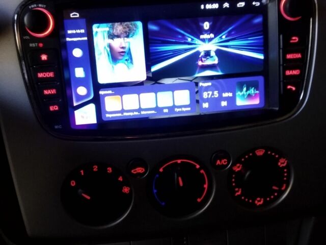 Серый Форд Фокус, объемом двигателя 1.6 л и пробегом 234 тыс. км за 4900 $, фото 7 на Automoto.ua