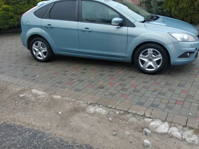 Серый Форд Фокус, объемом двигателя 1.6 л и пробегом 234 тыс. км за 4900 $, фото 10 на Automoto.ua