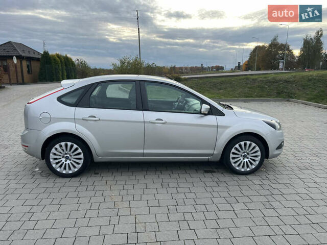 Форд Фокус 2009 у Стрые на Automoto.ua Сірий Форд Фокус, об'ємом двигуна 1.6 л та пробігом 221 тис. км за 5750 $, фото 16 на Automoto.ua