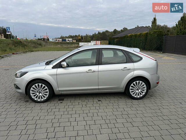 Форд Фокус 2009 у Стрые на Automoto.ua Сірий Форд Фокус, об'ємом двигуна 1.6 л та пробігом 221 тис. км за 5750 $, фото 44 на Automoto.ua