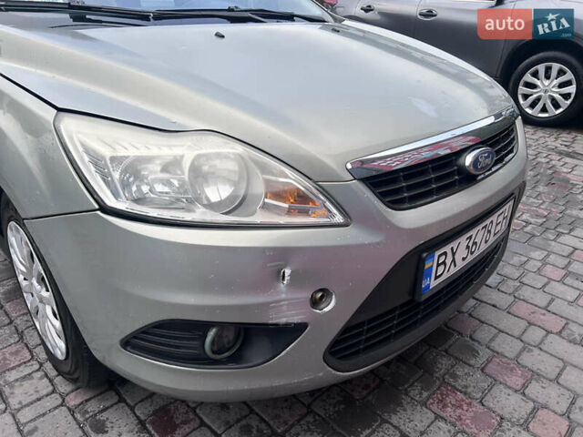 Форд Фокус 2009 у Хмельницькому на Automoto.ua Сірий Форд Фокус, об'ємом двигуна 1.6 л та пробігом 316 тис. км за 4600 $, фото 4 на Automoto.ua