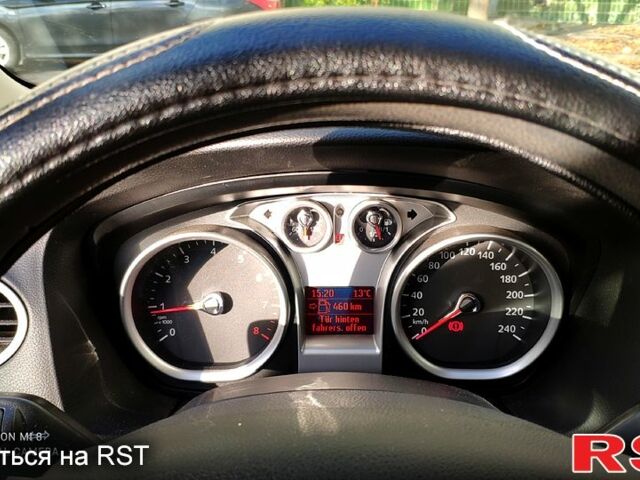 Серый Форд Фокус, объемом двигателя 1.6 л и пробегом 197 тыс. км за 6700 $, фото 9 на Automoto.ua