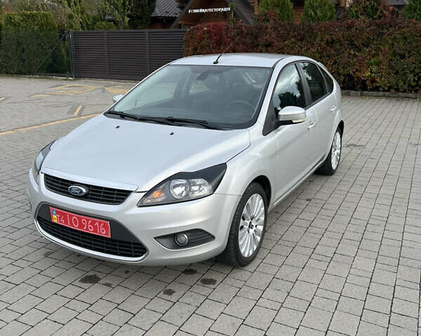 Форд Фокус 2009 у Стрые на Automoto.ua Сірий Форд Фокус, об'ємом двигуна 1.6 л та пробігом 221 тис. км за 5750 $, фото 25 на Automoto.ua