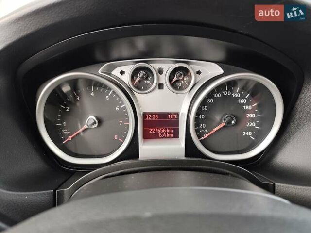 Форд Фокус 2009 у Ковель на Automoto.ua Сірий Форд Фокус, об'ємом двигуна 1.6 л та пробігом 227 тис. км за 4750 $, фото 21 на Automoto.ua