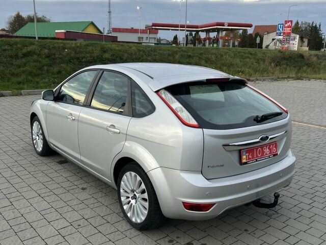 Сірий Форд Фокус, об'ємом двигуна 1.6 л та пробігом 221 тис. км за 5750 $, фото 9 на Automoto.ua