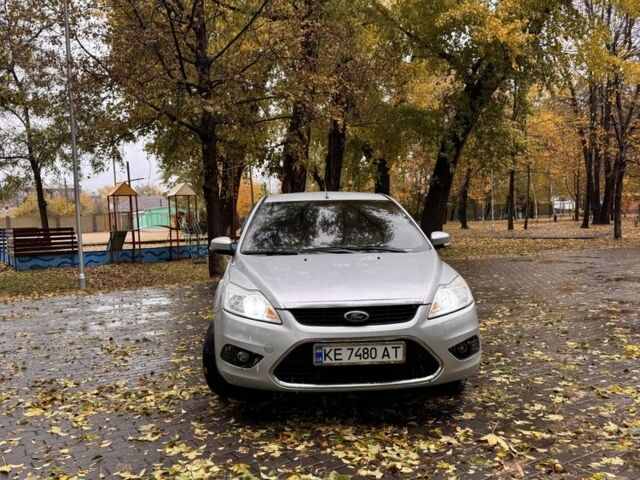 Серый Форд Фокус, объемом двигателя 1.6 л и пробегом 307 тыс. км за 4350 $, фото 9 на Automoto.ua