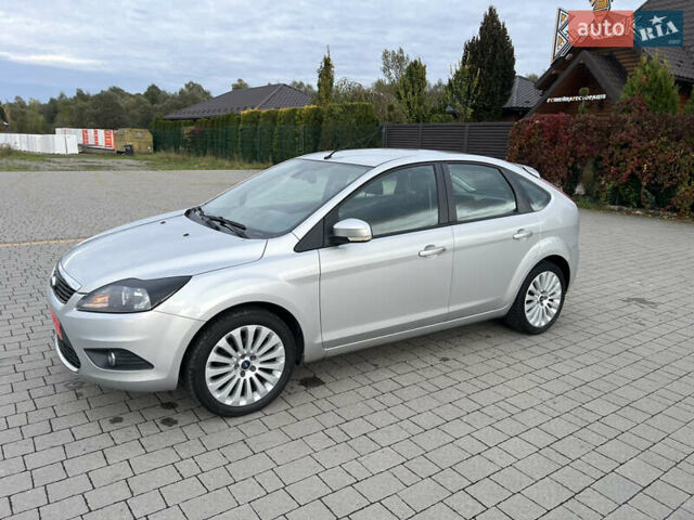 Форд Фокус 2009 у Стрые на Automoto.ua Сірий Форд Фокус, об'ємом двигуна 1.6 л та пробігом 221 тис. км за 5750 $, фото 4 на Automoto.ua