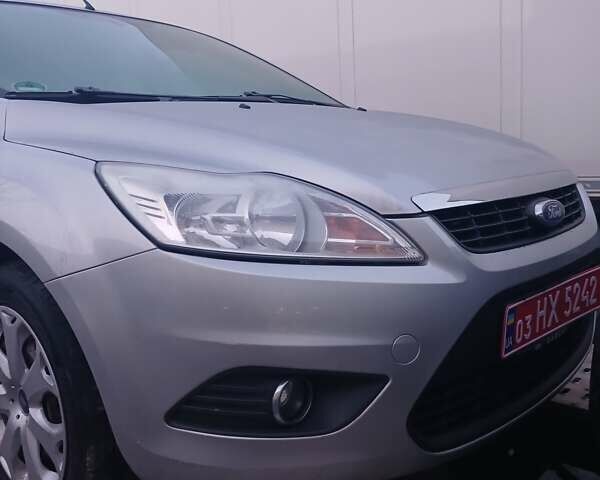 Сірий Форд Фокус, об'ємом двигуна 1.6 л та пробігом 236 тис. км за 4900 $, фото 12 на Automoto.ua