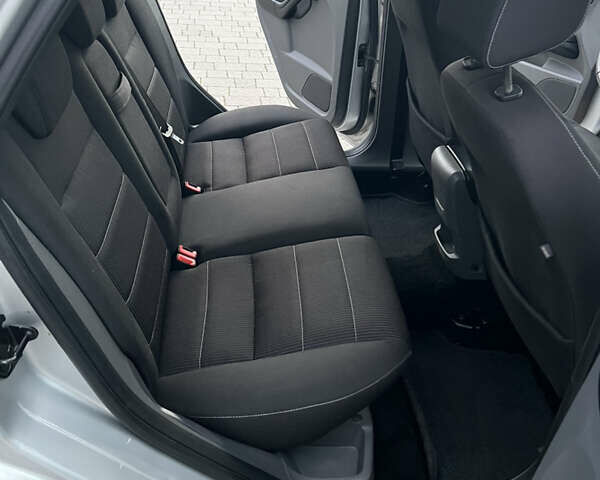 Форд Фокус 2009 у Стрые на Automoto.ua Сірий Форд Фокус, об'ємом двигуна 1.6 л та пробігом 221 тис. км за 5750 $, фото 33 на Automoto.ua