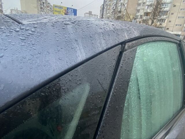 Серый Форд Фокус, объемом двигателя 1.6 л и пробегом 333 тыс. км за 1161 $, фото 5 на Automoto.ua