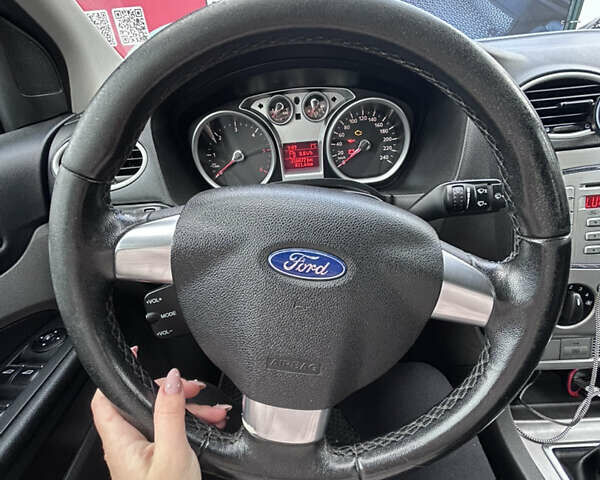 Форд Фокус 2009 у Хмельницькому на Automoto.ua Сірий Форд Фокус, об'ємом двигуна 1.6 л та пробігом 316 тис. км за 4600 $, фото 26 на Automoto.ua