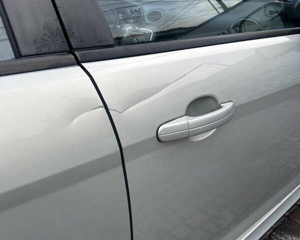 Форд Фокус 2009 у Хмельницькому на Automoto.ua Сірий Форд Фокус, об'ємом двигуна 1.6 л та пробігом 316 тис. км за 4600 $, фото 9 на Automoto.ua