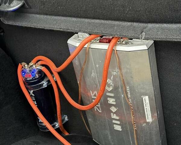 Серый Форд Фокус, объемом двигателя 1.6 л и пробегом 244 тыс. км за 5500 $, фото 10 на Automoto.ua