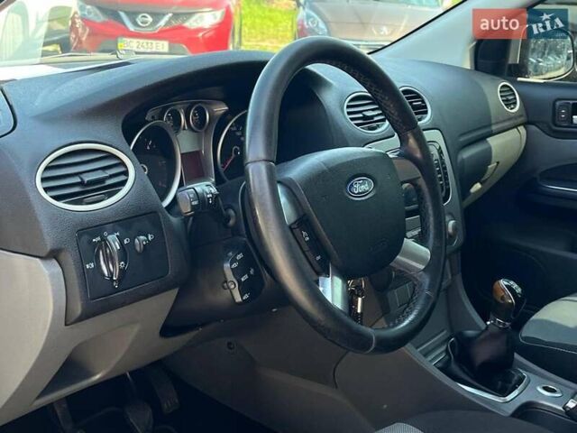 Серый Форд Фокус, объемом двигателя 1.6 л и пробегом 331 тыс. км за 5790 $, фото 35 на Automoto.ua