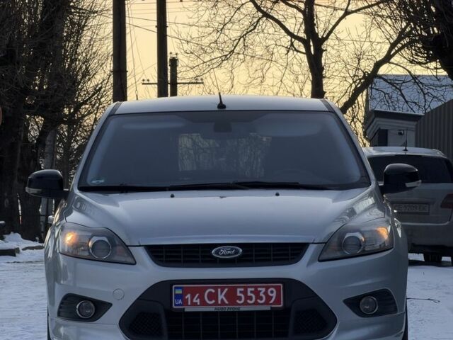 Сірий Форд Фокус, об'ємом двигуна 1.8 л та пробігом 150 тис. км за 6300 $, фото 1 на Automoto.ua