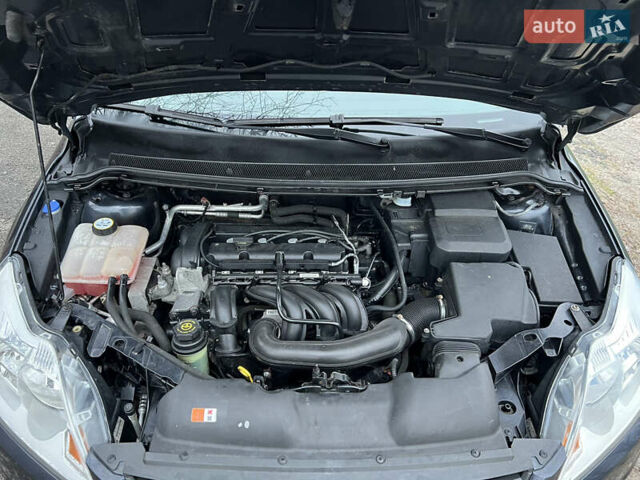 Сірий Форд Фокус, об'ємом двигуна 1.6 л та пробігом 150 тис. км за 5800 $, фото 12 на Automoto.ua
