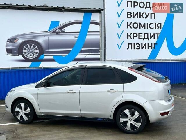 Сірий Форд Фокус, об'ємом двигуна 1.6 л та пробігом 138 тис. км за 5150 $, фото 7 на Automoto.ua