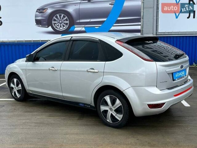 Сірий Форд Фокус, об'ємом двигуна 1.6 л та пробігом 138 тис. км за 5150 $, фото 8 на Automoto.ua
