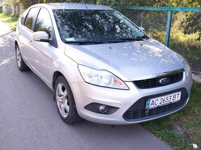 Сірий Форд Фокус, об'ємом двигуна 1.8 л та пробігом 162 тис. км за 5000 $, фото 7 на Automoto.ua