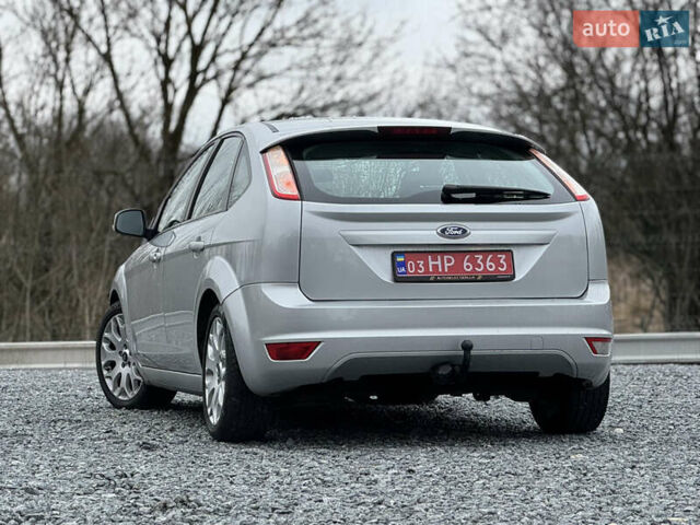 Сірий Форд Фокус, об'ємом двигуна 1.6 л та пробігом 188 тис. км за 5550 $, фото 32 на Automoto.ua