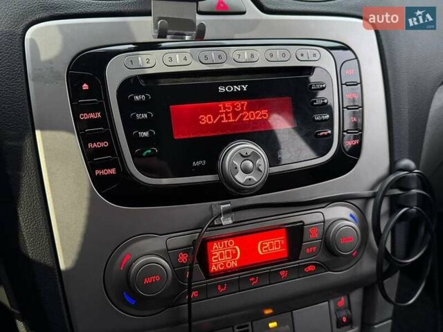 Сірий Форд Фокус, об'ємом двигуна 2 л та пробігом 193 тис. км за 5890 $, фото 14 на Automoto.ua