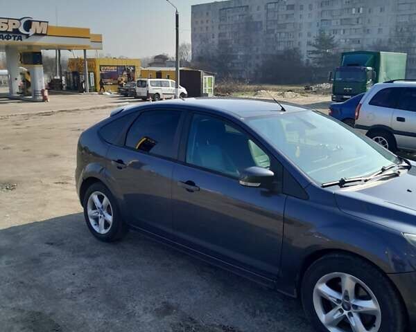 Сірий Форд Фокус, об'ємом двигуна 1.56 л та пробігом 242 тис. км за 6400 $, фото 2 на Automoto.ua