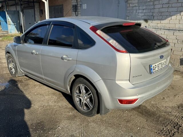 Форд Фокус 2010 в Запорожье на Automoto.ua Серый Форд Фокус, объемом двигателя 1.6 л и пробегом 189 тыс. км за 6499 $, фото 5 на Automoto.ua