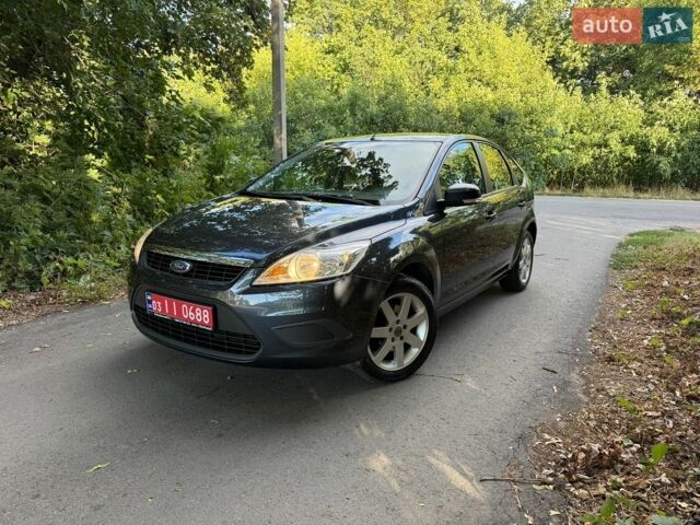 Серый Форд Фокус, объемом двигателя 1.6 л и пробегом 145 тыс. км за 6700 $, фото 1 на Automoto.ua