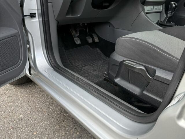 Сірий Форд Фокус, об'ємом двигуна 1.6 л та пробігом 138 тис. км за 6999 $, фото 16 на Automoto.ua