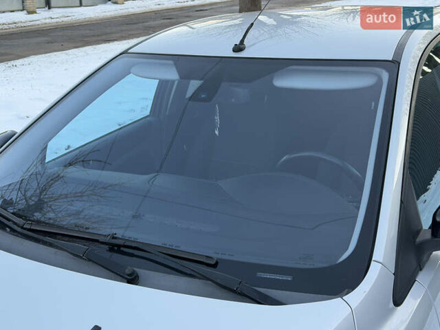 Сірий Форд Фокус, об'ємом двигуна 1.8 л та пробігом 150 тис. км за 6300 $, фото 10 на Automoto.ua