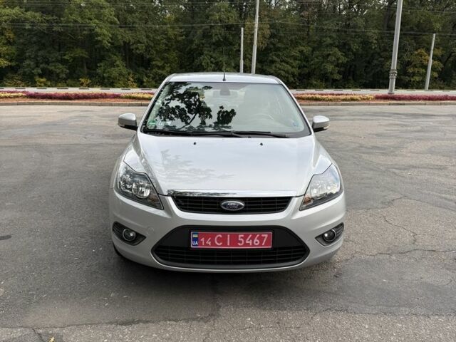 Сірий Форд Фокус, об'ємом двигуна 1.6 л та пробігом 138 тис. км за 6999 $, фото 1 на Automoto.ua