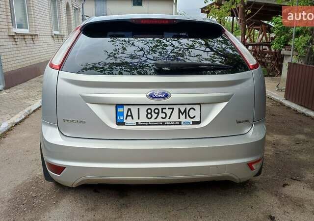 Сірий Форд Фокус, об'ємом двигуна 1.6 л та пробігом 163 тис. км за 5400 $, фото 8 на Automoto.ua