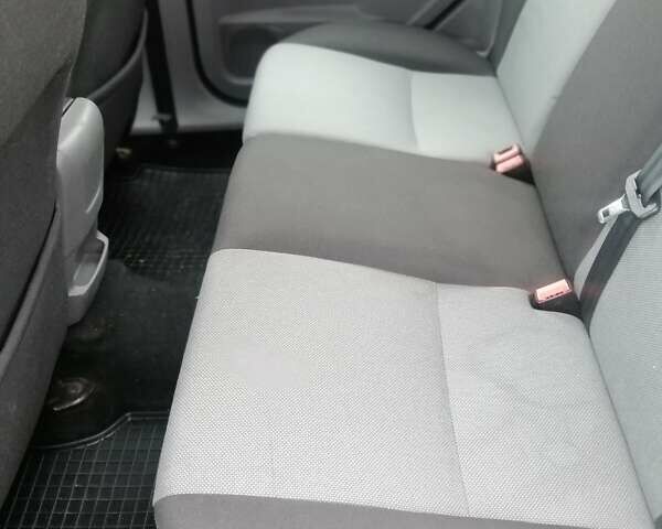 Сірий Форд Фокус, об'ємом двигуна 1.6 л та пробігом 161 тис. км за 5000 $, фото 13 на Automoto.ua