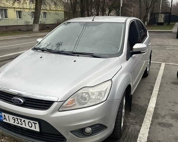 Серый Форд Фокус, объемом двигателя 1.6 л и пробегом 168 тыс. км за 6500 $, фото 4 на Automoto.ua