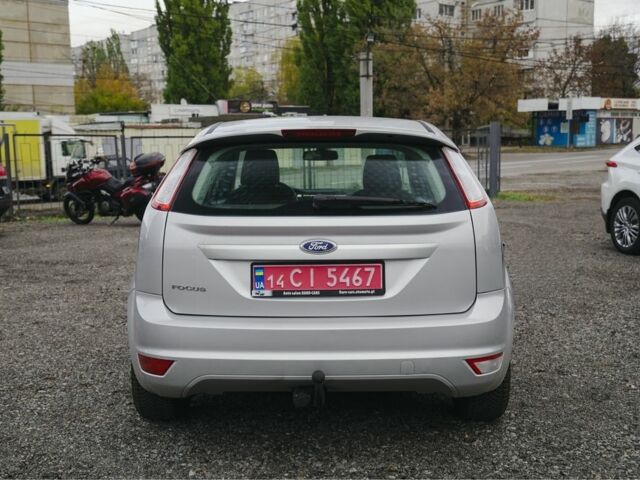 Сірий Форд Фокус, об'ємом двигуна 1.6 л та пробігом 130 тис. км за 6299 $, фото 5 на Automoto.ua