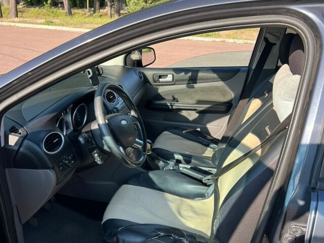 Сірий Форд Фокус, об'ємом двигуна 1.75 л та пробігом 341 тис. км за 5300 $, фото 23 на Automoto.ua