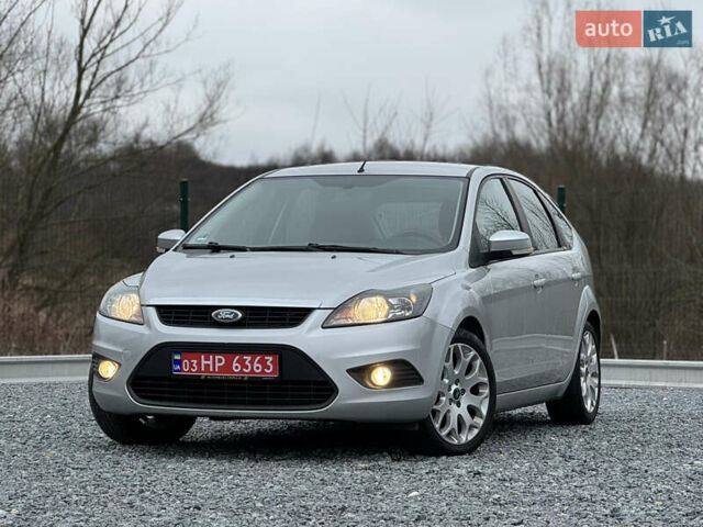 Сірий Форд Фокус, об'ємом двигуна 1.6 л та пробігом 188 тис. км за 5550 $, фото 1 на Automoto.ua