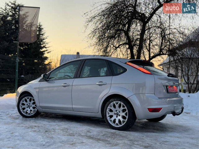 Сірий Форд Фокус, об'ємом двигуна 1.6 л та пробігом 188 тис. км за 5690 $, фото 23 на Automoto.ua
