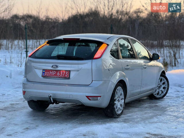 Сірий Форд Фокус, об'ємом двигуна 1.6 л та пробігом 188 тис. км за 5690 $, фото 32 на Automoto.ua