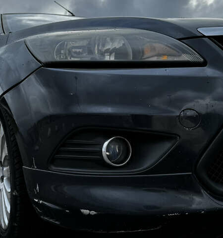 Серый Форд Фокус, объемом двигателя 1.8 л и пробегом 336 тыс. км за 5000 $, фото 22 на Automoto.ua