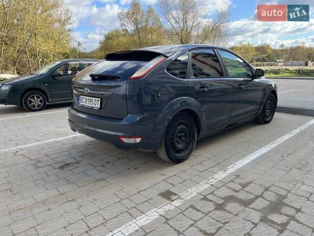 Серый Форд Фокус, объемом двигателя 1.56 л и пробегом 270 тыс. км за 5900 $, фото 3 на Automoto.ua
