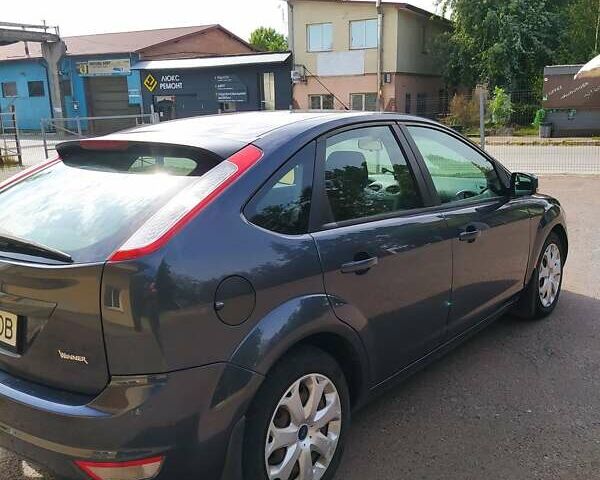 Сірий Форд Фокус, об'ємом двигуна 1.6 л та пробігом 92 тис. км за 6800 $, фото 19 на Automoto.ua