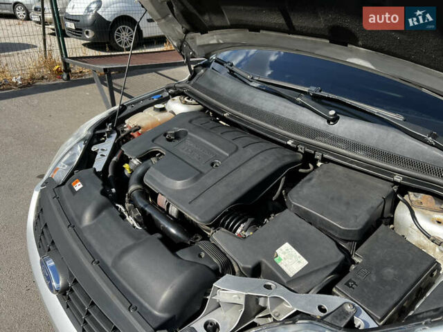 Сірий Форд Фокус, об'ємом двигуна 1.6 л та пробігом 274 тис. км за 7000 $, фото 21 на Automoto.ua